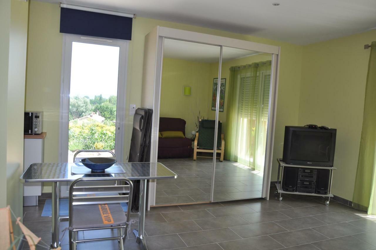 Martichris Apartment Chateauneuf-de-Gadagne Exterior photo
